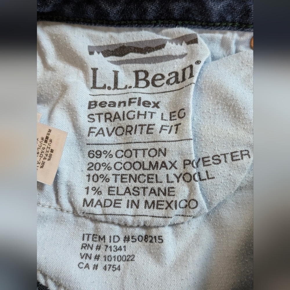 L.L Bean Women's Flex Straight Leg Favorite Fit Jeans Size 12 Petites Blue EUC - Picture 10 of 15